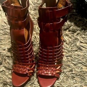 Maroon Ankle Bootie Schutz size 38